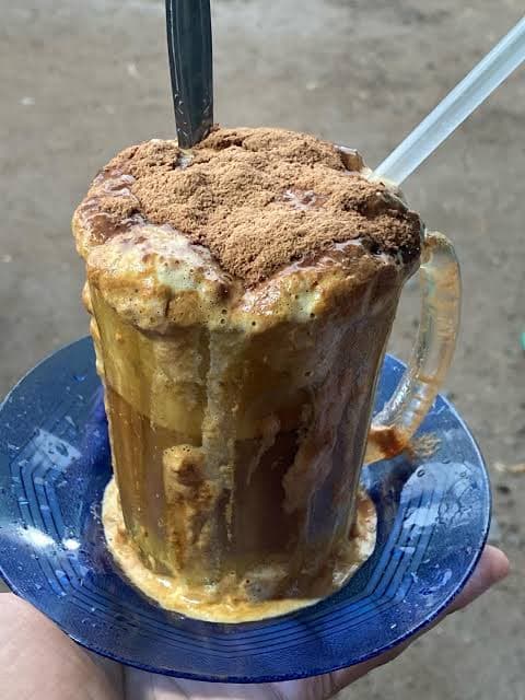 Lebih dari Sekadar Minuman, Teh Talua Jadi Ruang Diskusi dan 'Doping' Alami Lelaki Minang