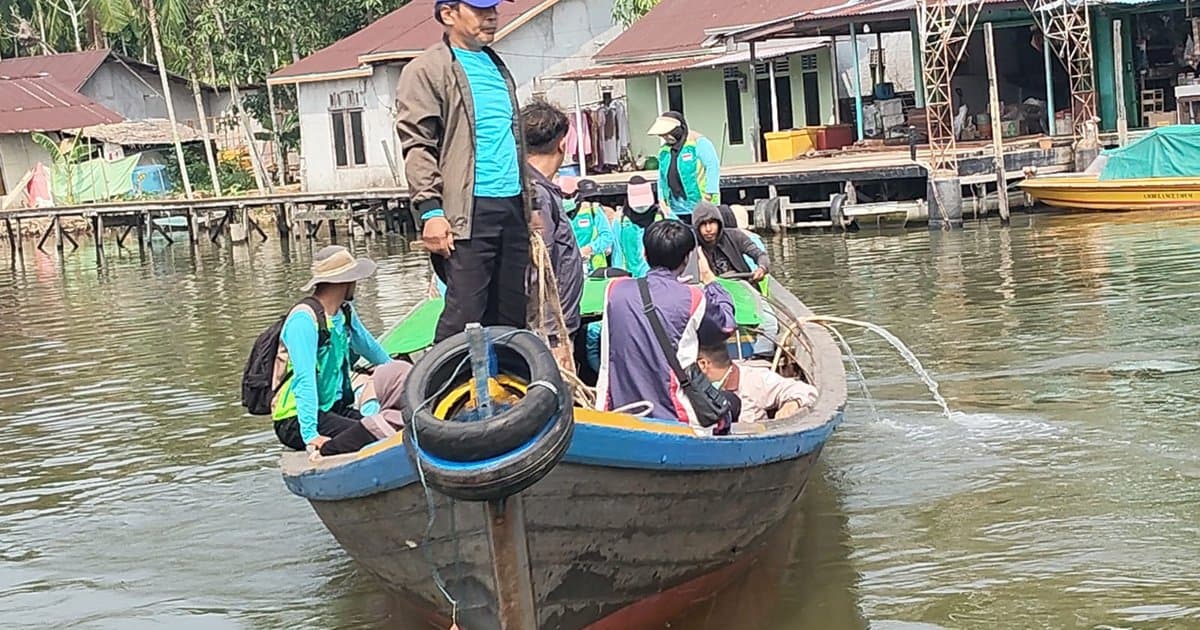 Jauh dari Puskesmas, Warga Sepuk Laut Didatangi Petugas Kesehatan