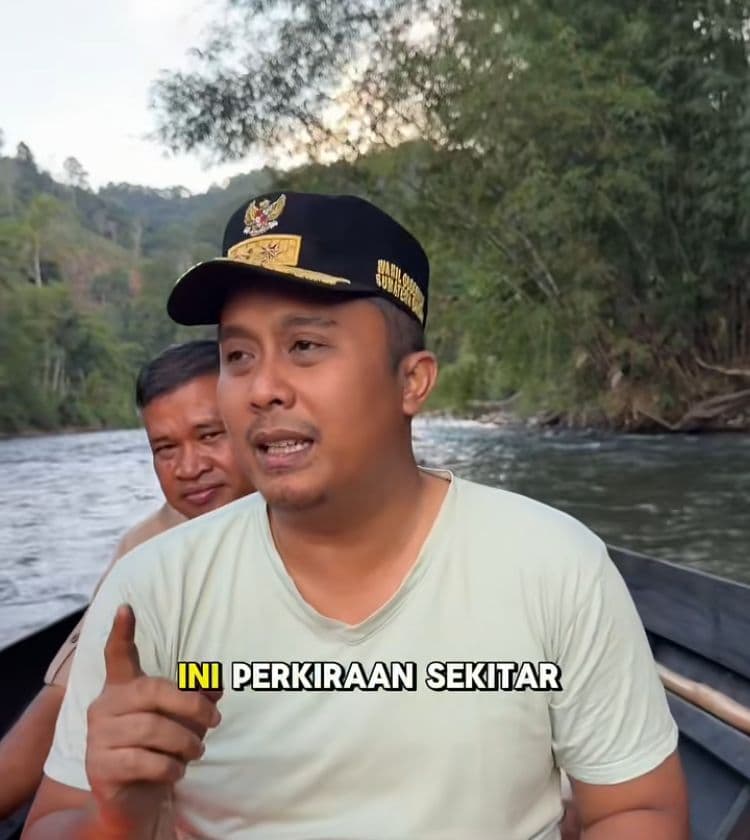 Tembus Medan Ekstrem dan Susuri Sungai Deras, Vasco Ruseimy Rayakan Idul Adha di Pelosok Pasaman