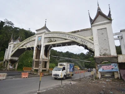 Rampung Diperbaiki, Jalur Lembah Anai Resmi Dibuka Kembali untuk Semua Jenis Kendaraan